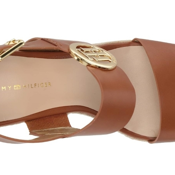 Tommy Hilfiger Kahdy Wedge Sandals - Picture 6 of 9